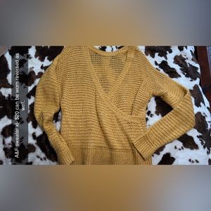 Mustard A&F sweater
